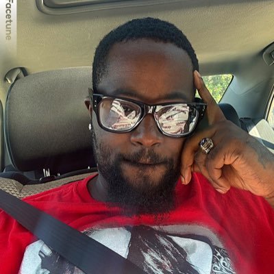 Follow my main @vibewitkeezy 🐐 | Pisces ♓️ | I’m funny so you’ll love it here | #saints | #lakeshow | IG: Tattedupkeezy | I like money 💰| 👻: keezygoated