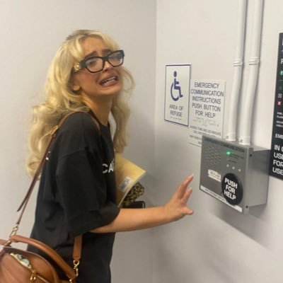 seokjinoniichan's profile picture. 