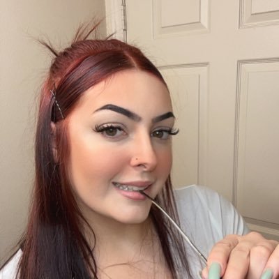 shaddybadd's profile picture. Subscribe to my YouTube channel 🍒 23
