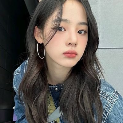 cvkaluna's profile picture. when ppl ask do you like tk? YASHH I FCKN DO BRUH, robloks bikin goblox 2456/7