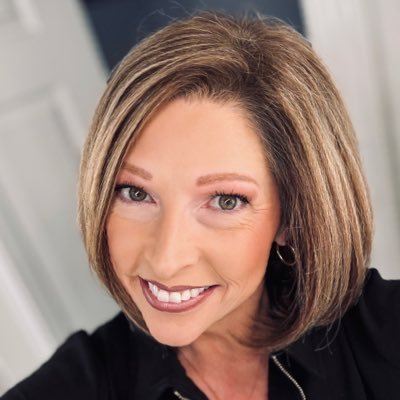 Emmy award winning anchor at CBS6 in Richmond, VA. My first reporting gig ever - a CBS6 kids show back in the 80's. Most proud of the title: Mom.