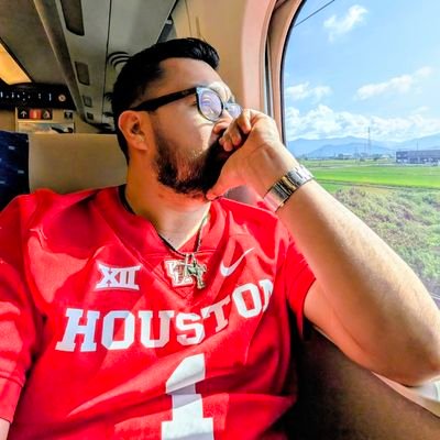 houston_pumas's profile picture. Follower of Jesus Christ ✝️