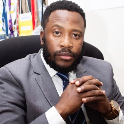 I unlock the thinking of leaders so they can thrive from concept development to execution. I walk with you ALL THE WAY! Bookings: support@lawulagroup.co.za.