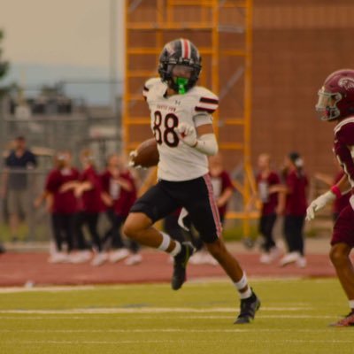 6,0 || 160 || class of 2029 || 3.5 GPA || Castle View High school || Team full gorilla 7v7 || WR/DB || castle rock,co || ✉️ aidenquintero61720@gmail.com