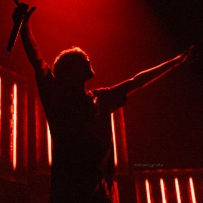 LT is a songwriter royalty and that's inarguable!
Out of Ele's System ×͜× T8