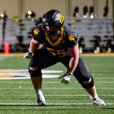 North Allegheny 2026- | IOL| 6’2.5-275- 4.1 GPA| 6A First Team all conference OG|