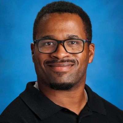 dajoe_meritOCT's profile picture. 🇳🇬🇨🇦 Content Creator | ✝️ Believer | @QueensEduc| @uOttawa | Intermediate Math & Science @LBPearsonOCSB |  ❤🎞📚🎬🏀🎾⚽️