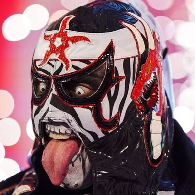 NoFearForDeath's profile picture. Sacrifices to the top have resulted in many arms broken, hearts dashed and spirits stolen all by a man that shows simply no fear. 𓆰 @PentaElZeroM parody.