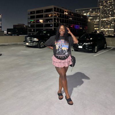 can’t say we didn’t live life🤷🏾♀️🤘🏾| black & educated 🎓| #BlackLivesMatter . 🏳️🌈
