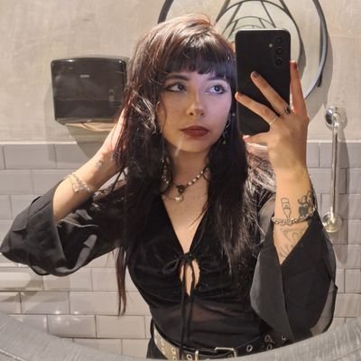 uma vida inteira sendo eu e ainda sou um mistério para mim