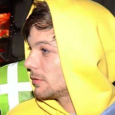 I was enchanted to meet you Louis💗🌷
♡04/06/24🍒
Harry's house mío 🪩