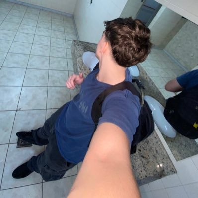 matheusfr888's profile picture. 