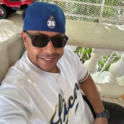 Dominicano que ama a su familia y al deporte. Católico por la gracia de Dios.#LICEY, #YANKEES, #BOCAJUNIORS, #FCB, #KNICKS #LEBRON #NYGIANTS #CFAMERICA