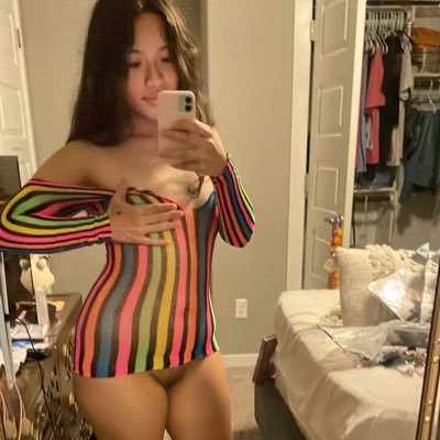 dm your post links of her for more (more views more videos)
