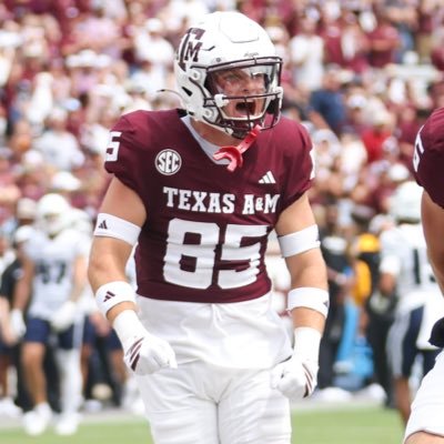 wr @aggiefootball | 4x state champion @ParishFootball