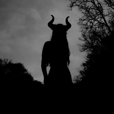 maniacalegirl's profile picture. 