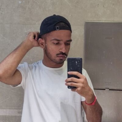 gautamkumar3036's profile picture. Grinding Leetcode in JAVA 🚀🪄