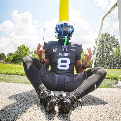 J4yyyy2's profile picture. 6’0 190 ATH (CO 27’) | Track & field | Bench 245| Squat 505 | HC 245 | 2x 1st team all conference, 1st team all district, 1x DPOY 3.6 GPA 513-250-2443