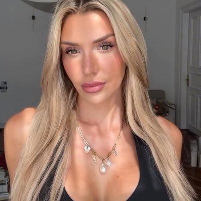gerdalewis001's profile picture. Make everyday beautiful 🤎 🇱🇹 📍🇩🇪