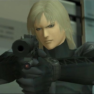 heavenseyesss's profile picture. weary love