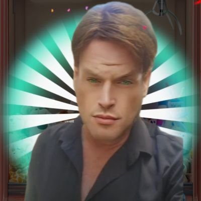 dice192447's profile picture. Digital creator of dance, comedy and lgbt news.