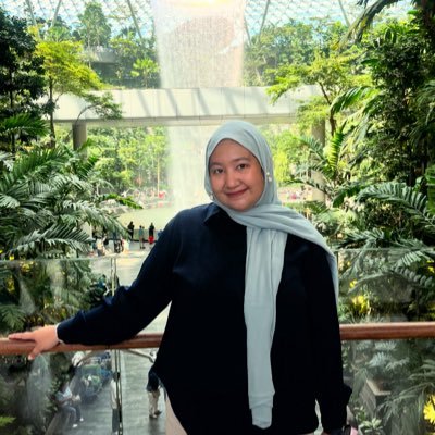 sarahsilvia's profile picture. no longer active