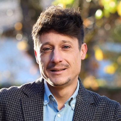 Consultor y emprendedor. Fundador y editor de @estheofficer. Director ejecutivo de @wearepropos. Miembro del Consejo Asesor de @unescour.