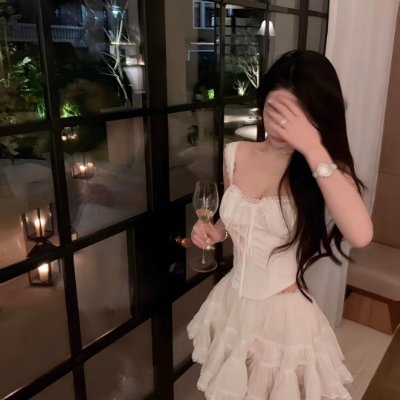 vktdh6's profile picture. "The stock market is filled with individuals who know the price of everything, but the value of nothing." – Philip Fisher