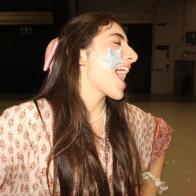 HarrysHouse_28's profile picture. 23 || 🇲🇽 || ( Jeremy Zucker / 1D /  LANY / Lauv / Alex Sampson / Mark Ambor)