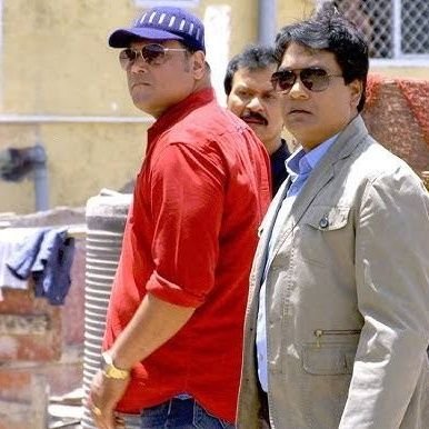 Parul13102000's profile picture. 