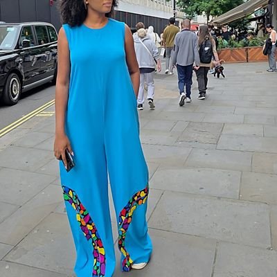 PrettyBea00's profile picture. In the hollow of His hands 🙌🏽