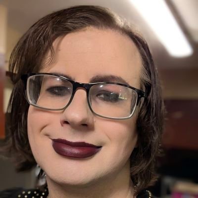 Nerd,🏳️⚧️,TTRPGs and video game fanatic, lover of the Drow.
