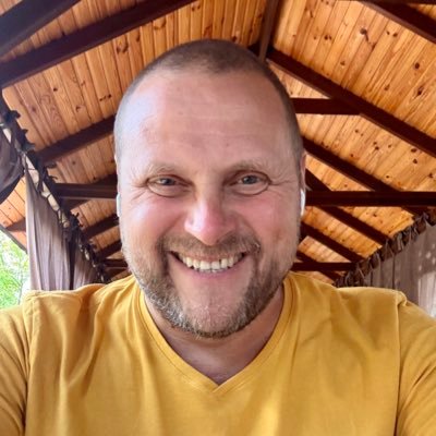 pidriz's profile picture. 🫡 Військовий 🛠️ Створюю онлайн-курси по саморозвитку 🧐 CEO освітнього проекту «Швидкі знання»