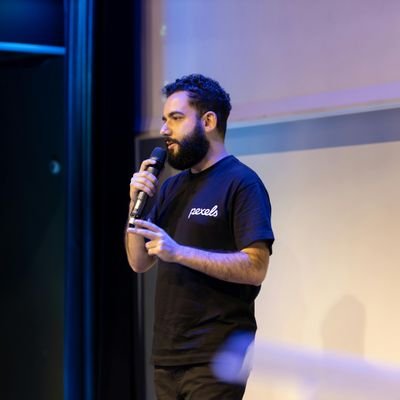 Hi, I’m Aryan — a Web3 growth strategist driving blockchain success through targeted marketing campaigns and strong community growth.