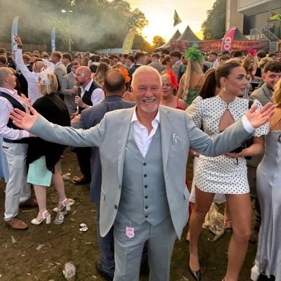 Proud of our NHS š¤
Sheffield United season ticket holder āā½ļø
probably abroad āļø