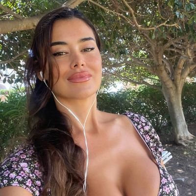 evapadlock65191's profile picture. Just want to make new friends here. Please follow back for fun 😊