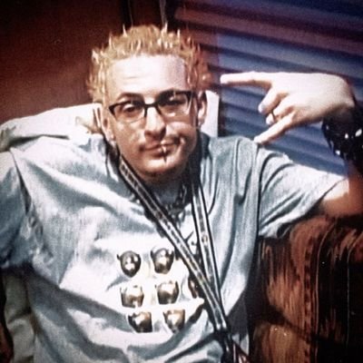 ElizavetaP10917's profile picture. I am an introvert sociopathic monster...which is superfluous or from another universe.⬛🌊🐍🔥