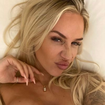 Jessicarae_xx's profile picture. just another blonde petite tattooed gym addict
