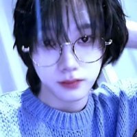 청하 (@1o_clock2) 's Twitter Profile