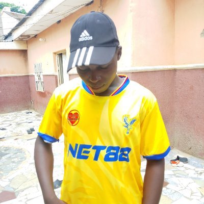 ishaqausman21's profile picture. 