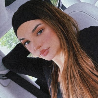 Girl mom🎀🤍| Licensed Esthetician🧖🏼♀️| RN Student 🩺📚| Future Aesthetic Nurse injector 💉✨| AZ ↔️ NC