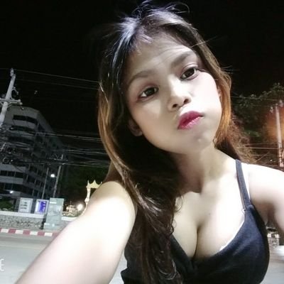 ผิวสีแทนไม่ขาวค้ะ ทักมาคุยกันได้
ไม่ส่งรูปหน้ามาไม่คุยนะคะ
ถ้าส่งมาเดี๋ยวคุยเอง