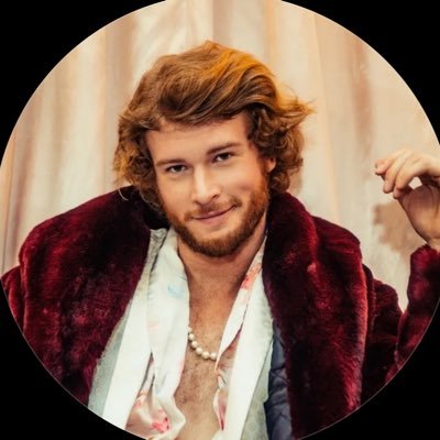 new tour new movie @https://yunggravy.com... and 2 more