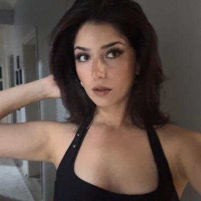 ezgierrdogan's profile picture. 