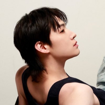 ~ahgaseteumecaratmoaby:dcloveronedoor~
| a multi | INFJ | 26 | https://t.co/4LTmIRkJhk