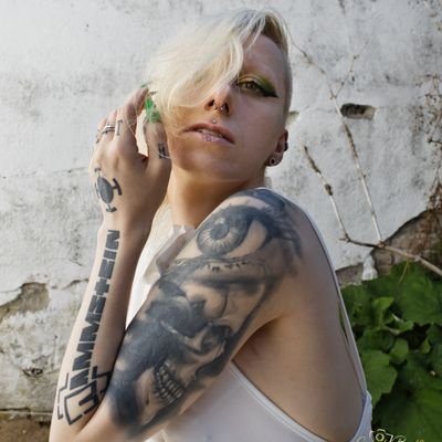 saalia_1988's profile picture. ⚜️Inked Model📸💎
⚜️Trafalgar Law my Man💍❤️
⚜️Rammstein🤘🖤😎
⚜️18+ Content