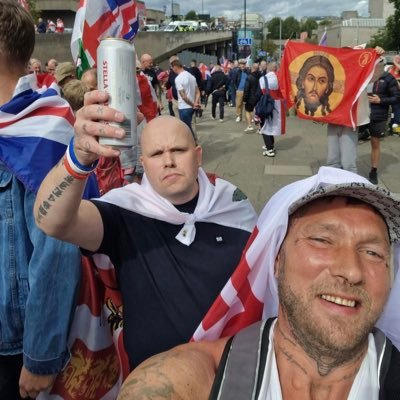 Clfleo82's profile picture. 🐏 DCFC 🐏 🏴󠁧󠁢󠁥󠁮󠁧󠁿 ENGLAND 🏴󠁧󠁢󠁥󠁮󠁧󠁿 UTK🏴󠁧󠁢󠁥󠁮󠁧󠁿