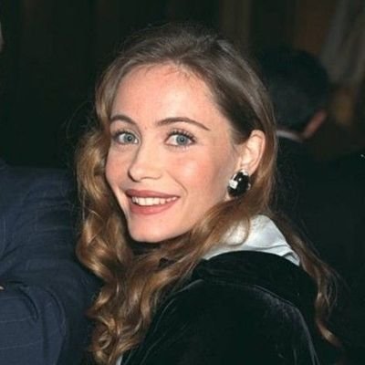 lettertoyoonhee's profile picture. locked out of main @idreamtofyoutoo for entering my birthday to watch a thw margophie sex scene