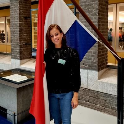 • 26 jaar oud ❤️
• Organisator demonstratie Malieveld 20 september 2025
• PVV
https://t.co/3L6U4JjfS1