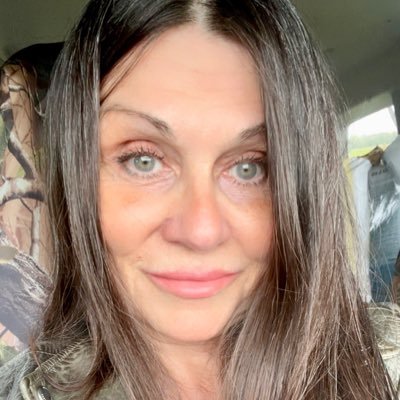Woman from Sweden. Against New World Order, corruption and globalisation. Tired of algorithm manipulation, shadow banning, ghosting and false marketing on X.